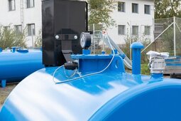FARMEX® pumppukaappi käsipumpulle